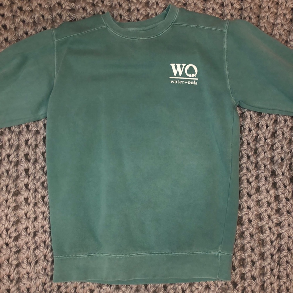 water and oak sweatshirt